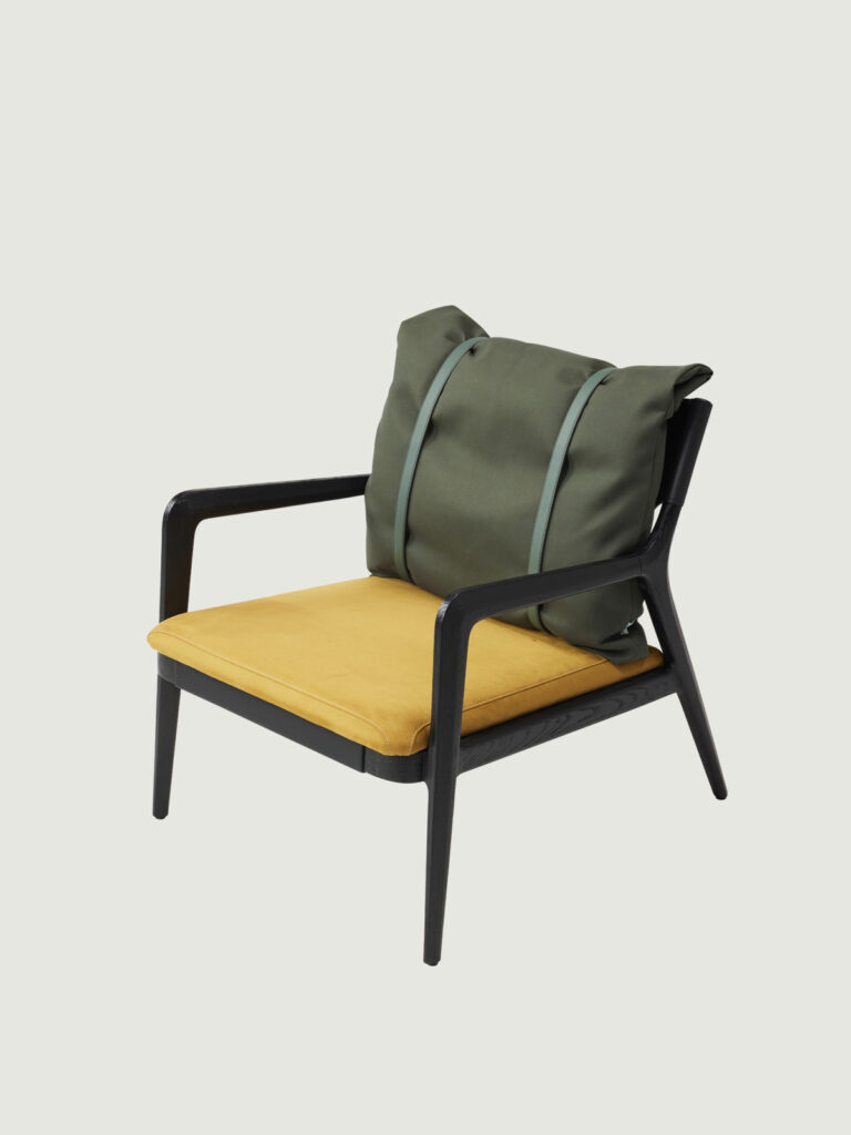 band_back_chair_08 등을 감싸는 두 줄의 포근한 밴드 라인 체어