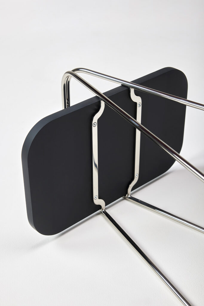 basket_table_12 메탈 프레임의 슬림한 아치 구조 테이블