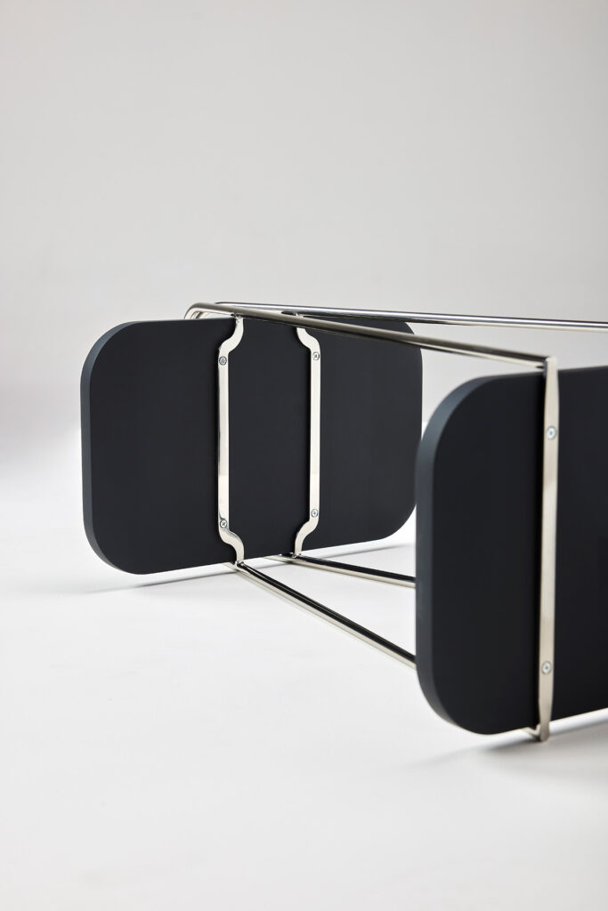 basket_table_14 메탈 프레임의 슬림한 아치 구조 테이블