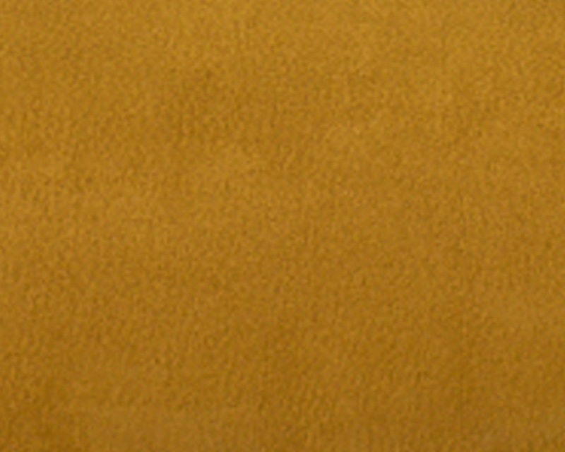 부드러운 곡선 라인이 돋보이는 우아한 실루엣