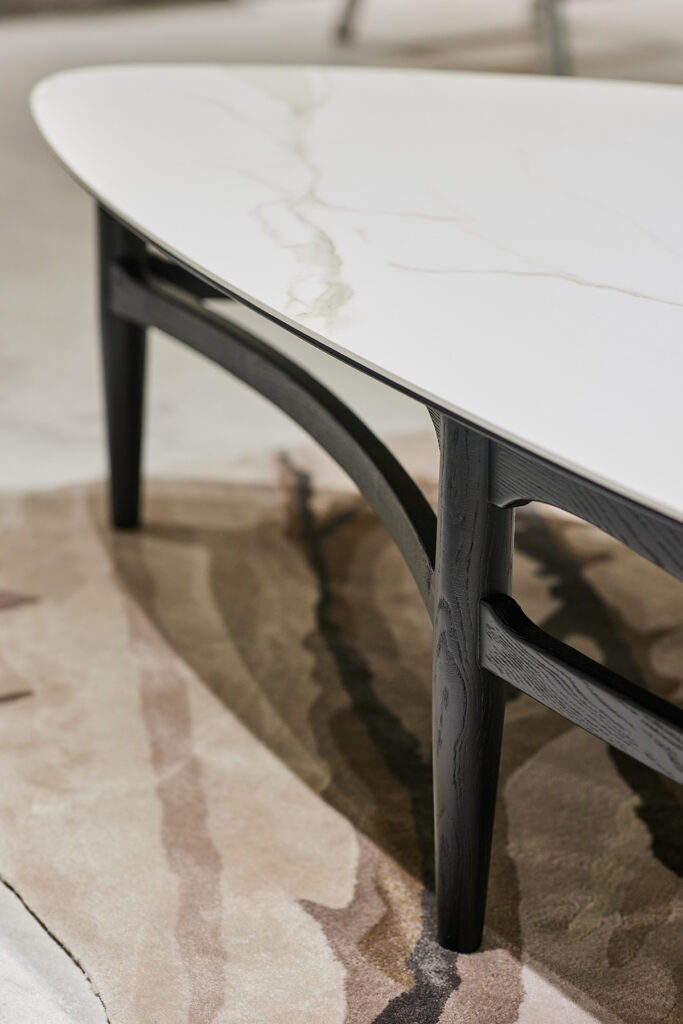 bridge_l_table_10 유기적인 비정형 곡선 실루엣 테이블