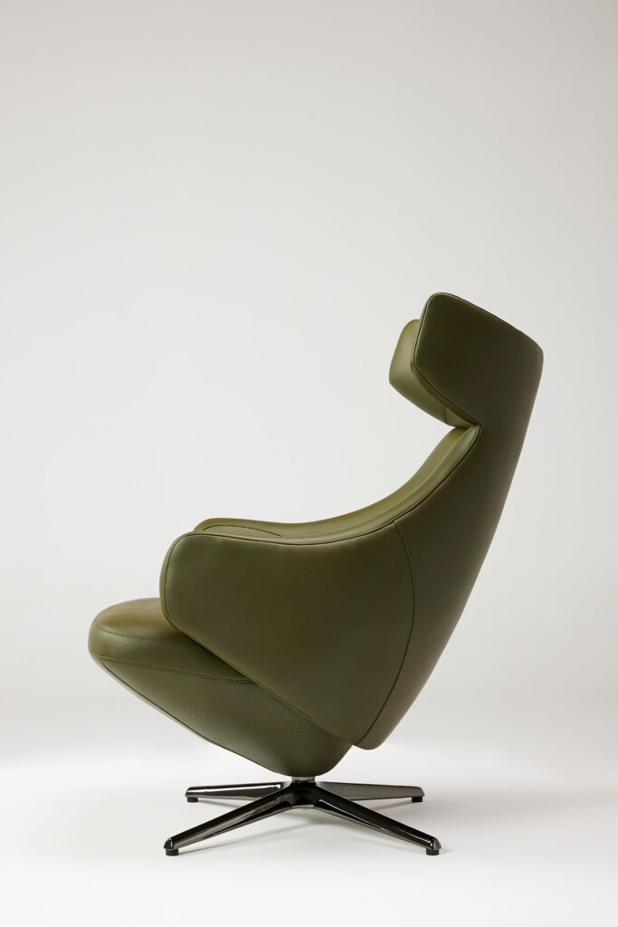 cocoon_chair_12 목과 어깨를 편안하게 감싸는 하이백 등받이 체어