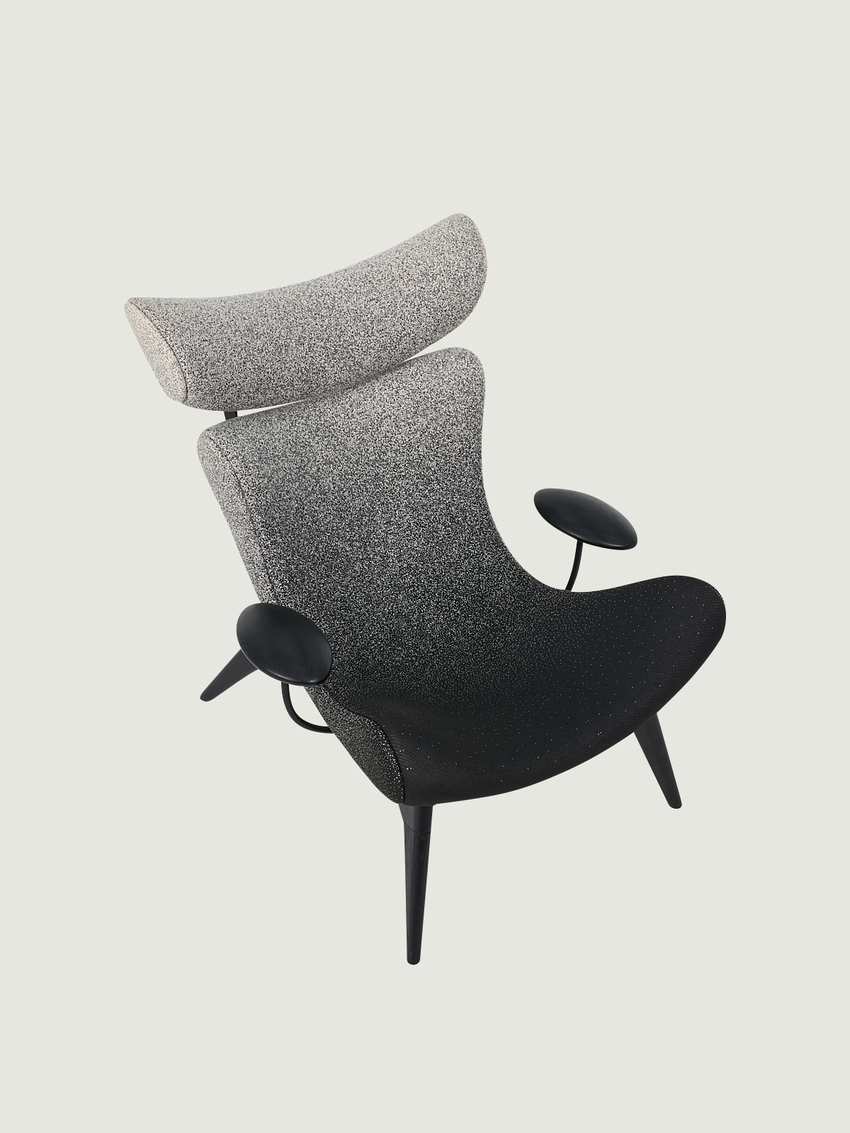 코스믹 라운지 체어