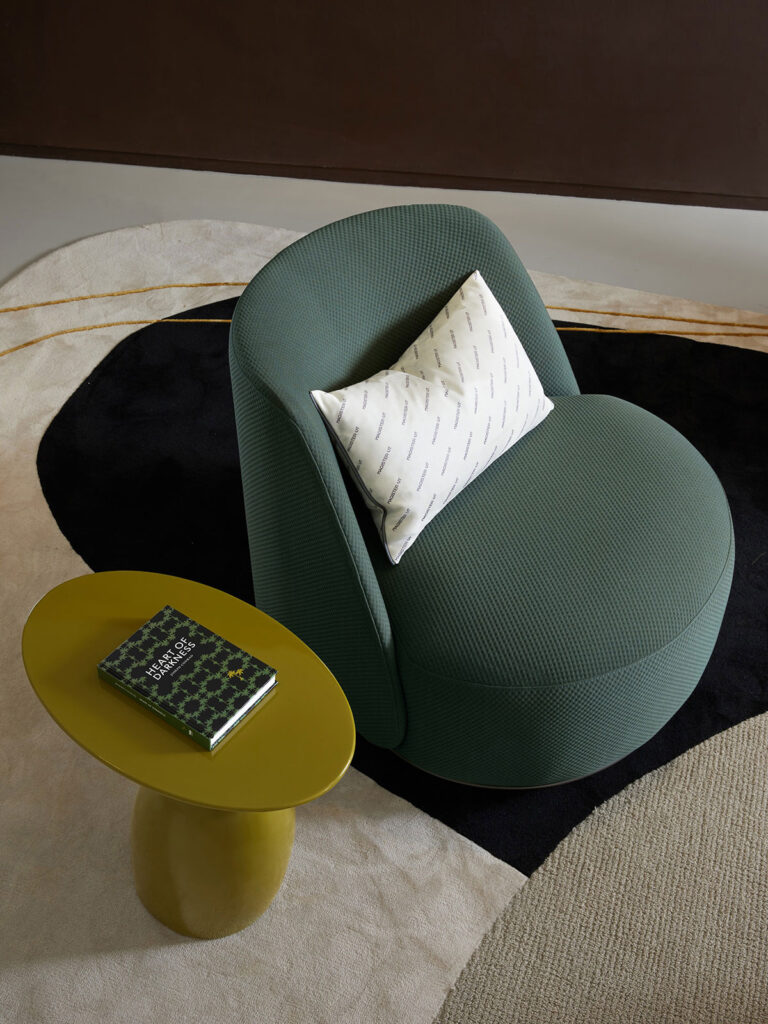 crescent-sofa CRESCENT SOFA크레센트 소파