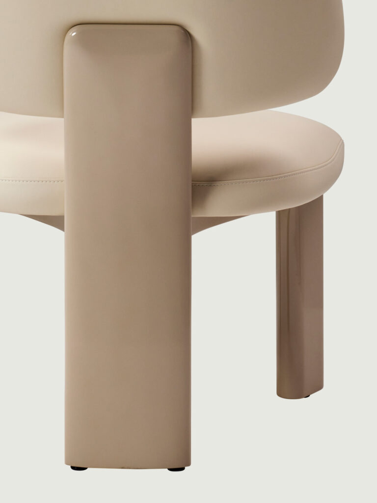 imperi_chair_13 두텁고 넓은 좌판 체어