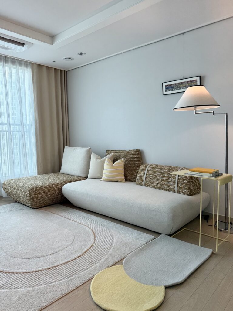 lcy_02 가수 채연의 첫 독립