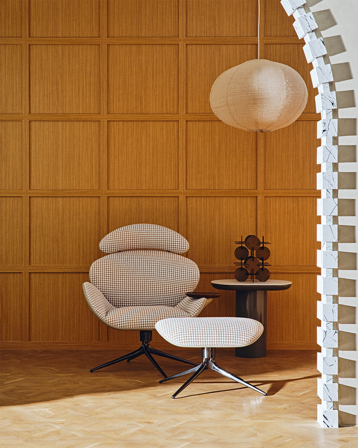 LOUISE LOUNGE CHAIR루이스 라운지 체어
