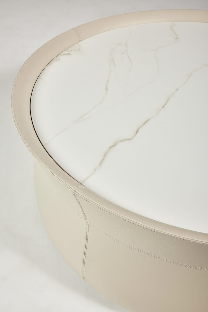 lune_bowl_table_02 부드럽고 볼륨감 있는 실루엣 테이블