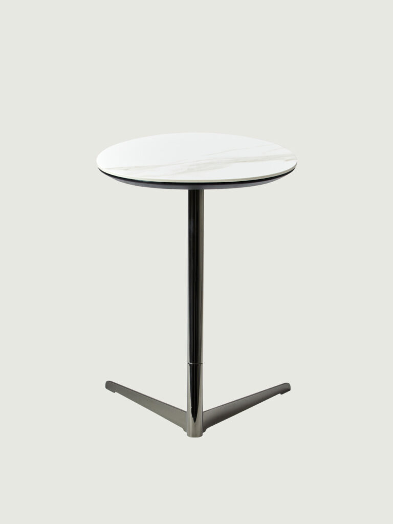 pivot_table_11 견고하고 흔들림 없는 메탈 프레임 테이블