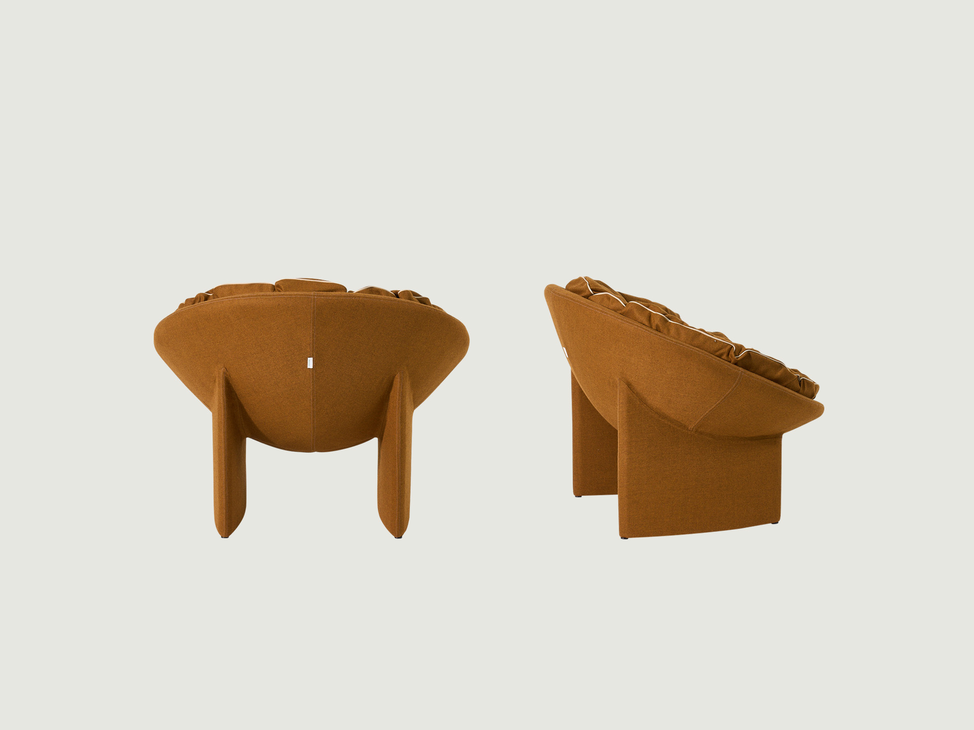 구름처럼 부드럽고 아늑한 착석감으로 하루의 피로를 풀어주는 라운지 체어