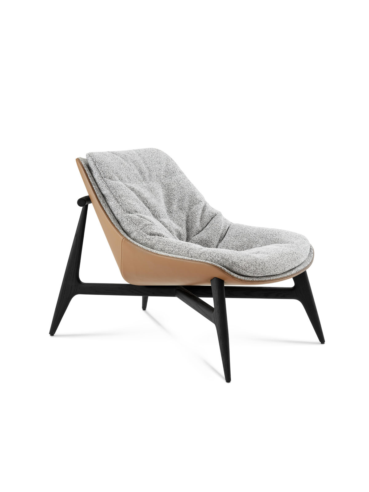 여유로운 좌방석 너비와 높은 등방석으로 최적의 편안함을 구현한 인체공학적 디자인