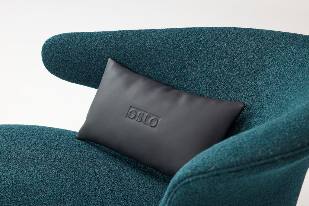 serena_12 조형미를 극대화한유기적 곡선 실루엣 체어