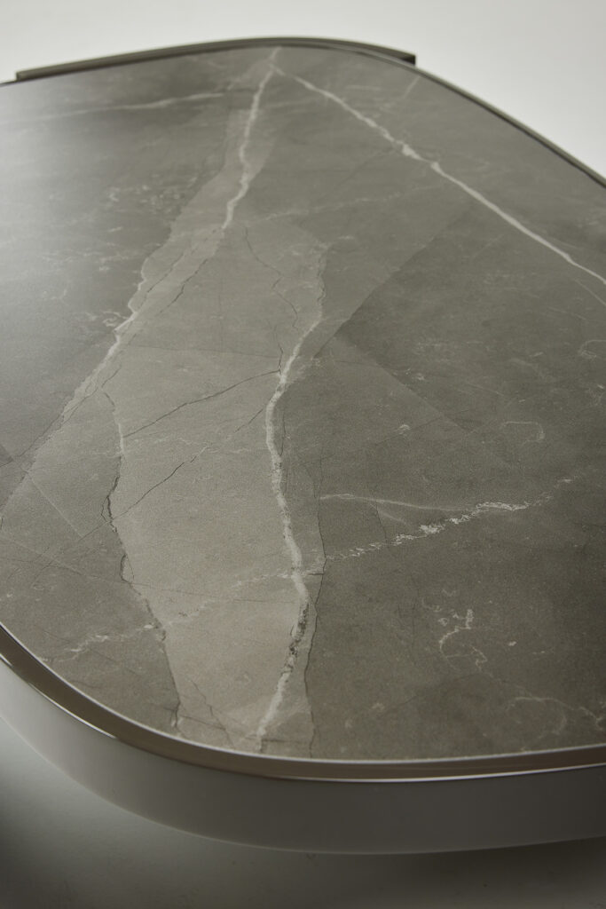 arcel_square_sofa_table_02 부드럽고 유니크한 곡선형 테이블