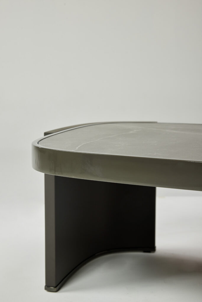 arcel_square_sofa_table_03 부드럽고 유니크한 곡선형 테이블