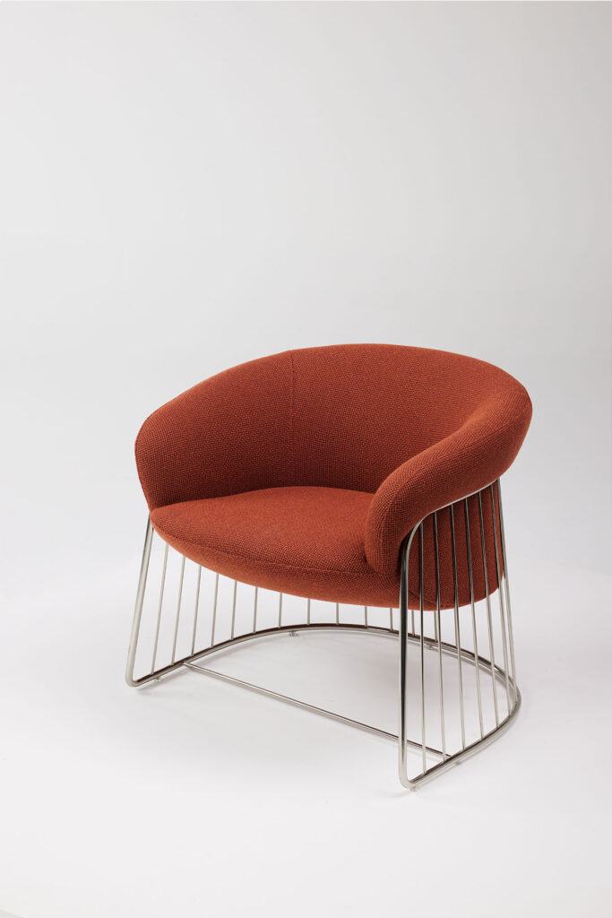 bella_crown_lounge_chair9. BELLA CROWN LOUNGE CHAIR벨라 크라운 라운지체어