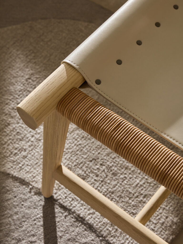 sling_stool_06 마이크로파이버 가죽 슬링 좌판