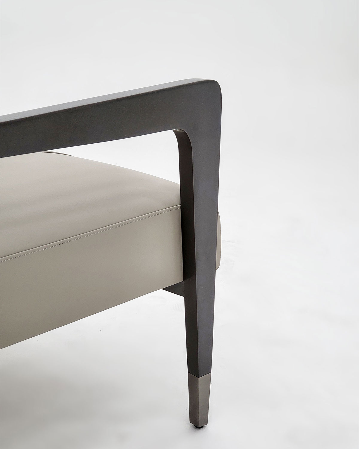 오드 라운지 체어 ode lounge chair