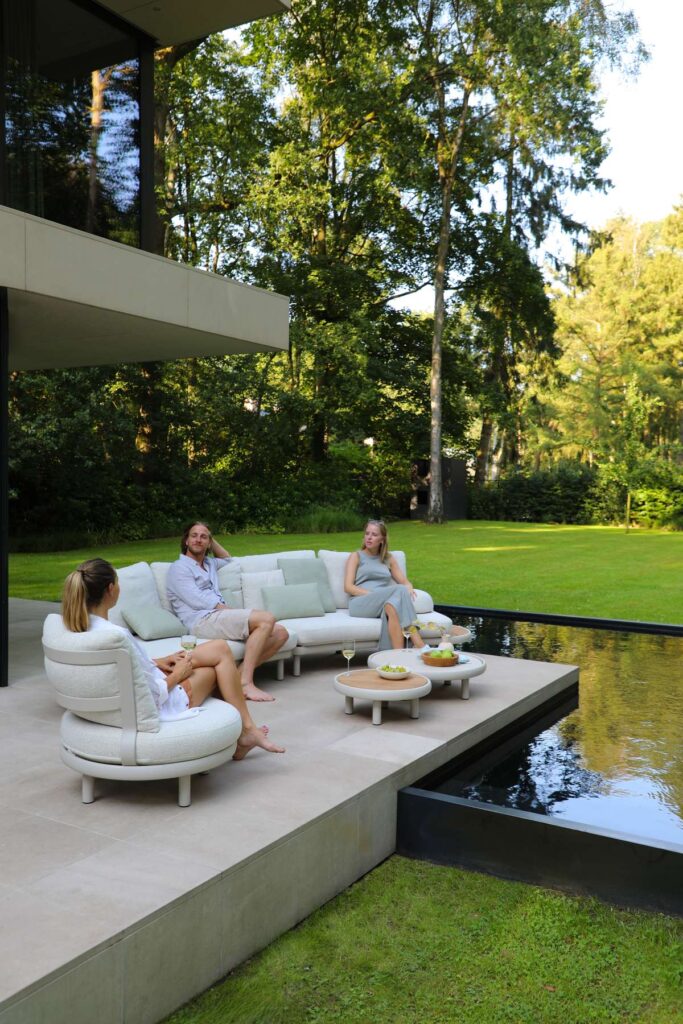 CLOUD_SOFA_AMB_23