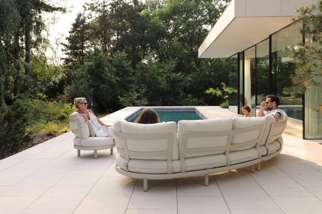CLOUD_SOFA_AMB_4