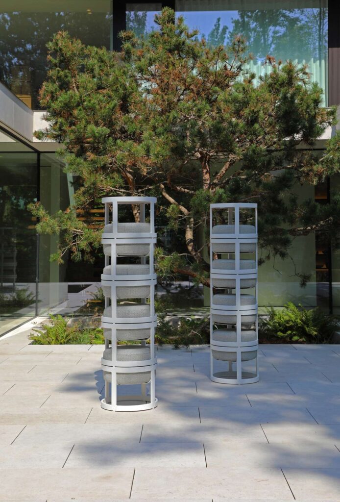 TOTEM_STACKS