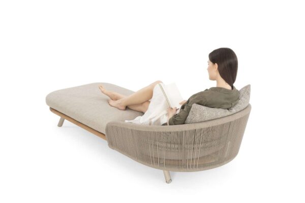 WAVE-SL-MOCHA-VOLGA164-MODEL-14 Pebl Wave Collection